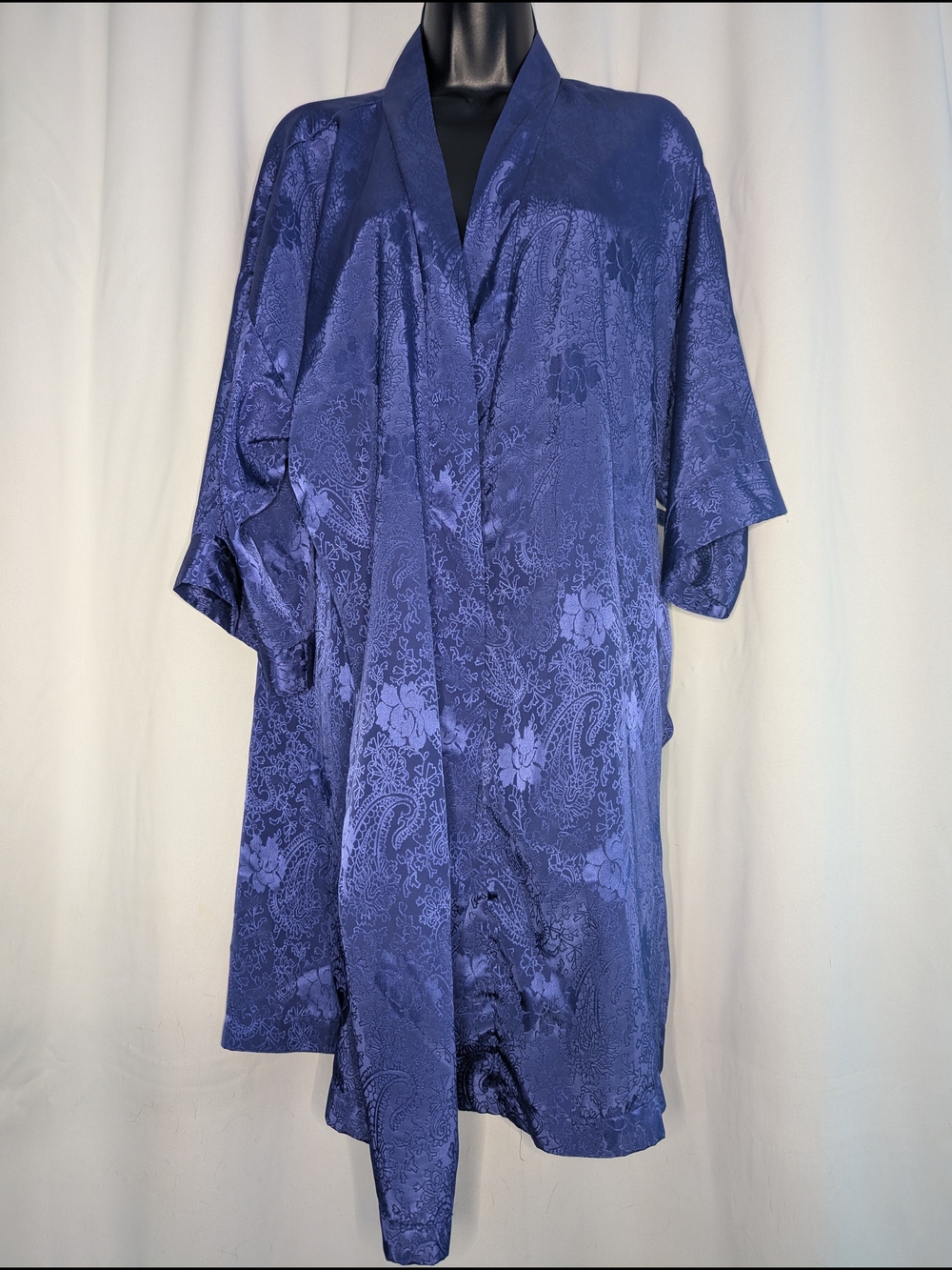 Silky Jacquard Kimono Robe in Purple